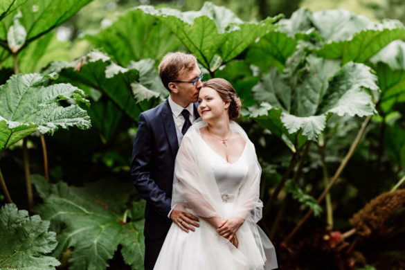 Brautpaar im Loki Schmidt Garten